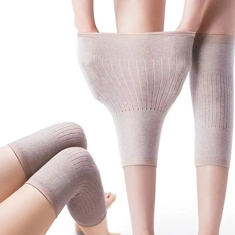 Knee Sleeve Pair - زوج واحد من واقيات الركبة الدافئة