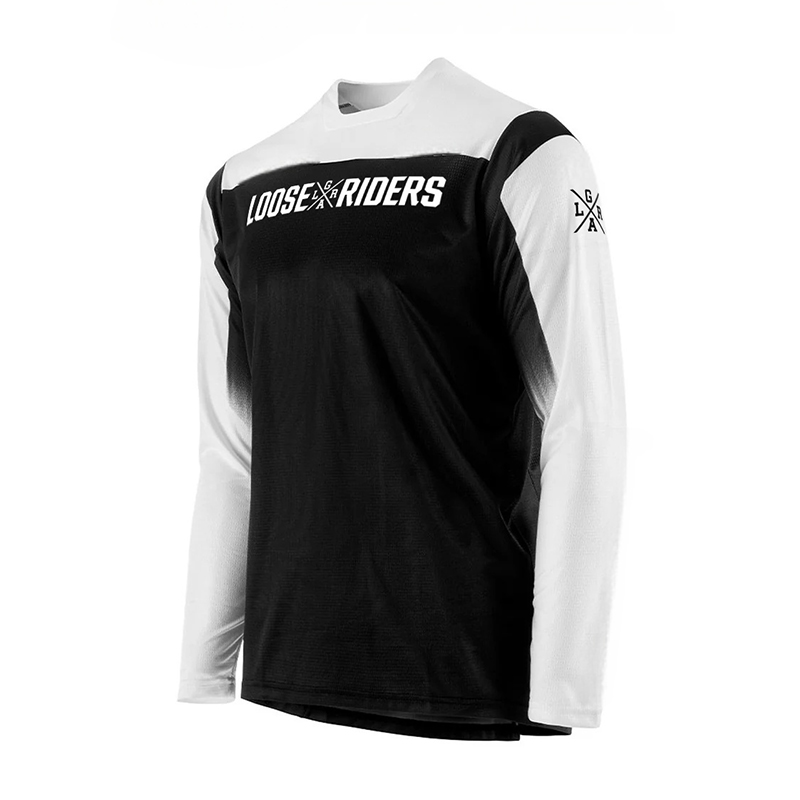 قميص لوس رايدرز للدراجات الجبل - مراجعة Crossfit Gear For Women وسعره