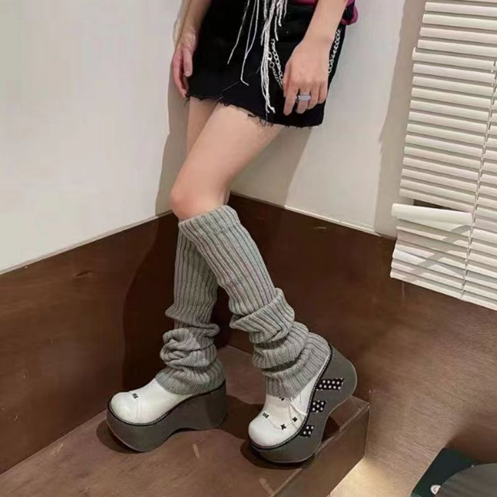 تدفئة الساق المحبوكة على الطرا - مراجعة Knee Sleeve Pair وسعره